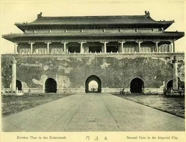 領越百年前的故宮風采，中國古建筑美哉！