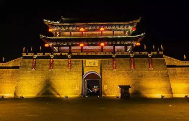 中國古鎮：淺析32個中國最美古鎮！