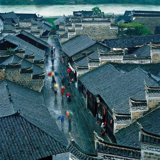 中國古鎮：淺析32個中國最美古鎮！