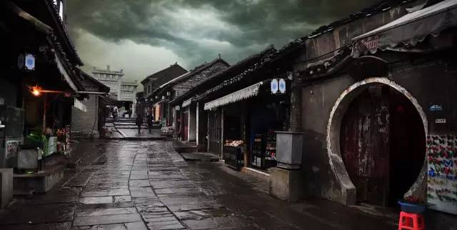 中國十大古鎮：體驗古色古香的古鎮韻味！
