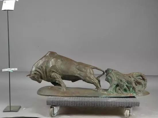首屆全國雕塑藝術(shù)大展,雕塑講述的歷史,也許