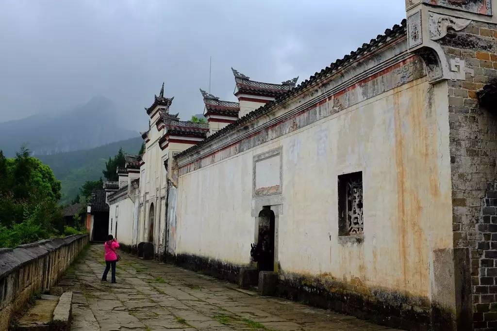 這些古鎮就藏在湖北，綿綿陰雨天更具柔情