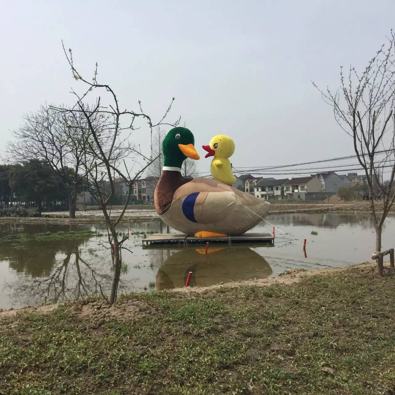 古鎮之外的新場，或許更有新意