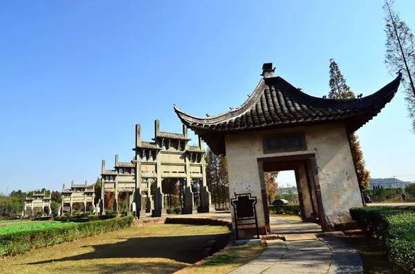中國古建筑中的雕刻藝術(shù),精美絕倫