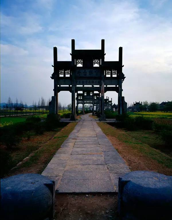 中國古建筑中的雕刻藝術(shù),精美絕倫