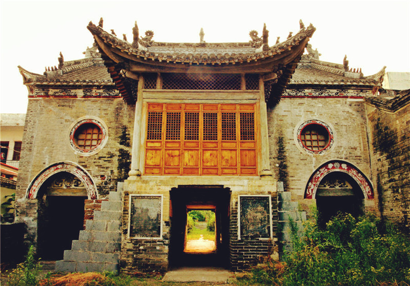 一腳踏三省之地——荊紫關鎮