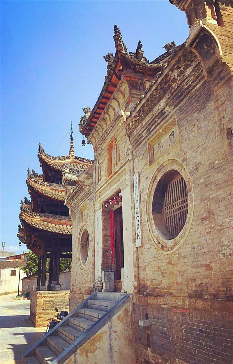一腳踏三省之地——荊紫關鎮