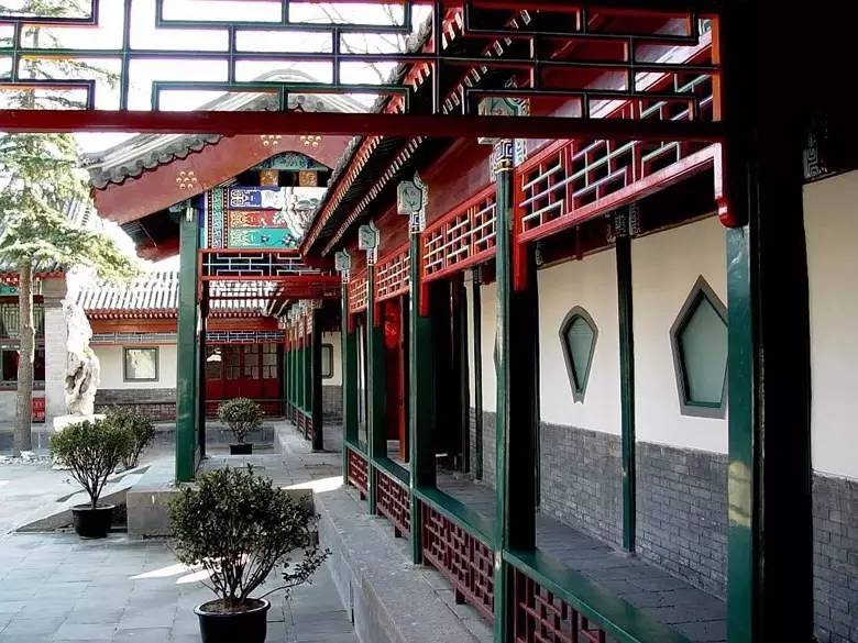 中國(guó)建筑六大門(mén)派之一，京派建筑