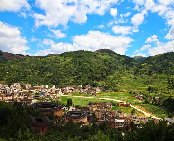 中國(guó)建筑六大派之一，閩派建筑