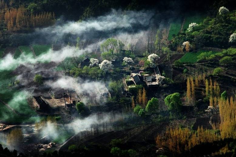 古建筑，一片瓦，遮風擋雨