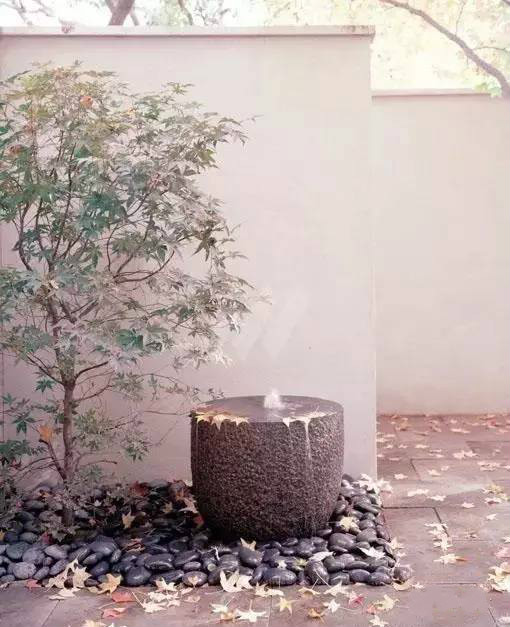 園林景觀設計：50款精致唯美的庭院小水景