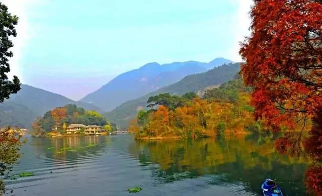 10家遺世獨立的湖畔民宿，感受盛夏的一股清涼