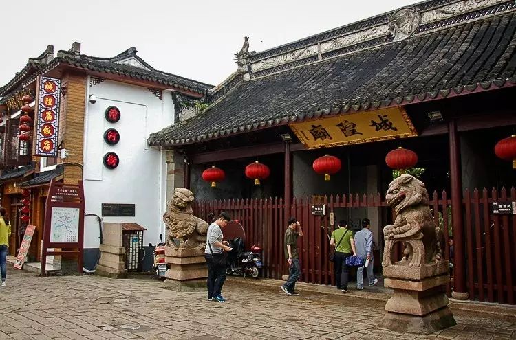 中式居住之美：融合中式古典元素安麓酒店設計