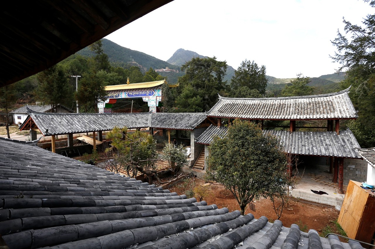 麗江·靈凈山舍，一花一木一世界！