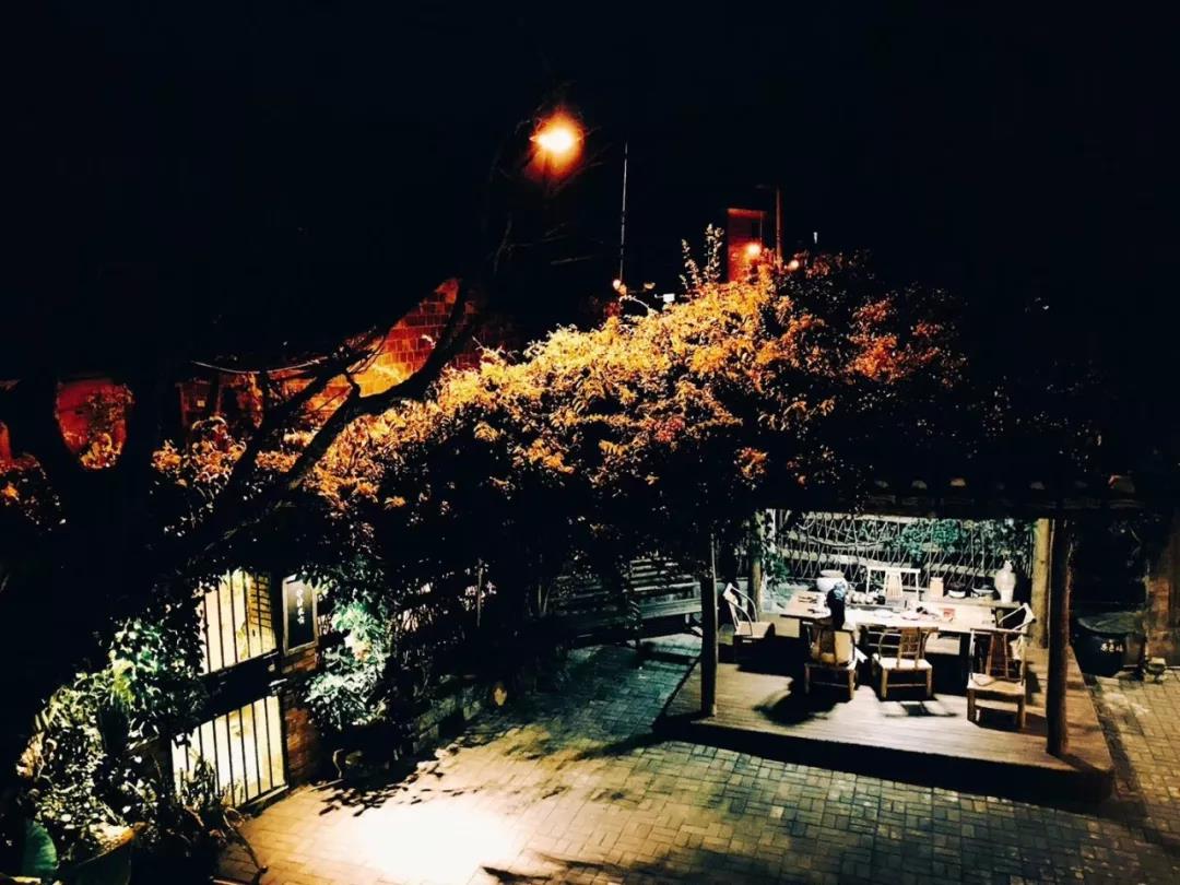 古山重水云間，細水長流吸引你