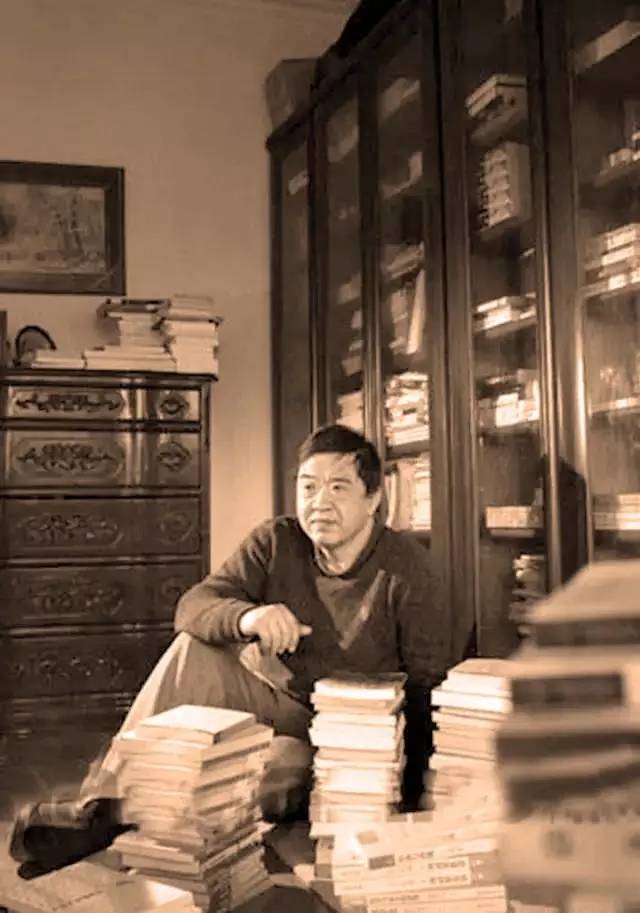 名人書房欣賞:遠離塵世的一個美妙的書房