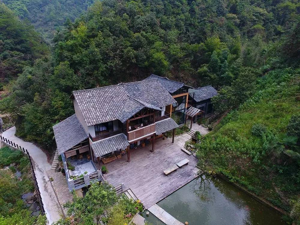 雪坑村·美客愛途，愛上美麗的客居地和旅途故事