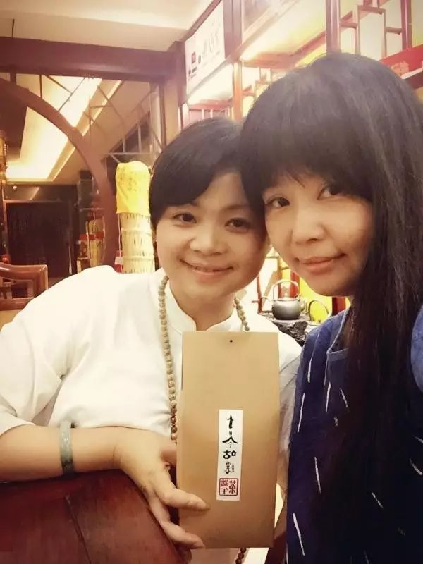 塘棲古鎮小茶姑娘，古鎮溪邊沐浴清風滌蕩心靈