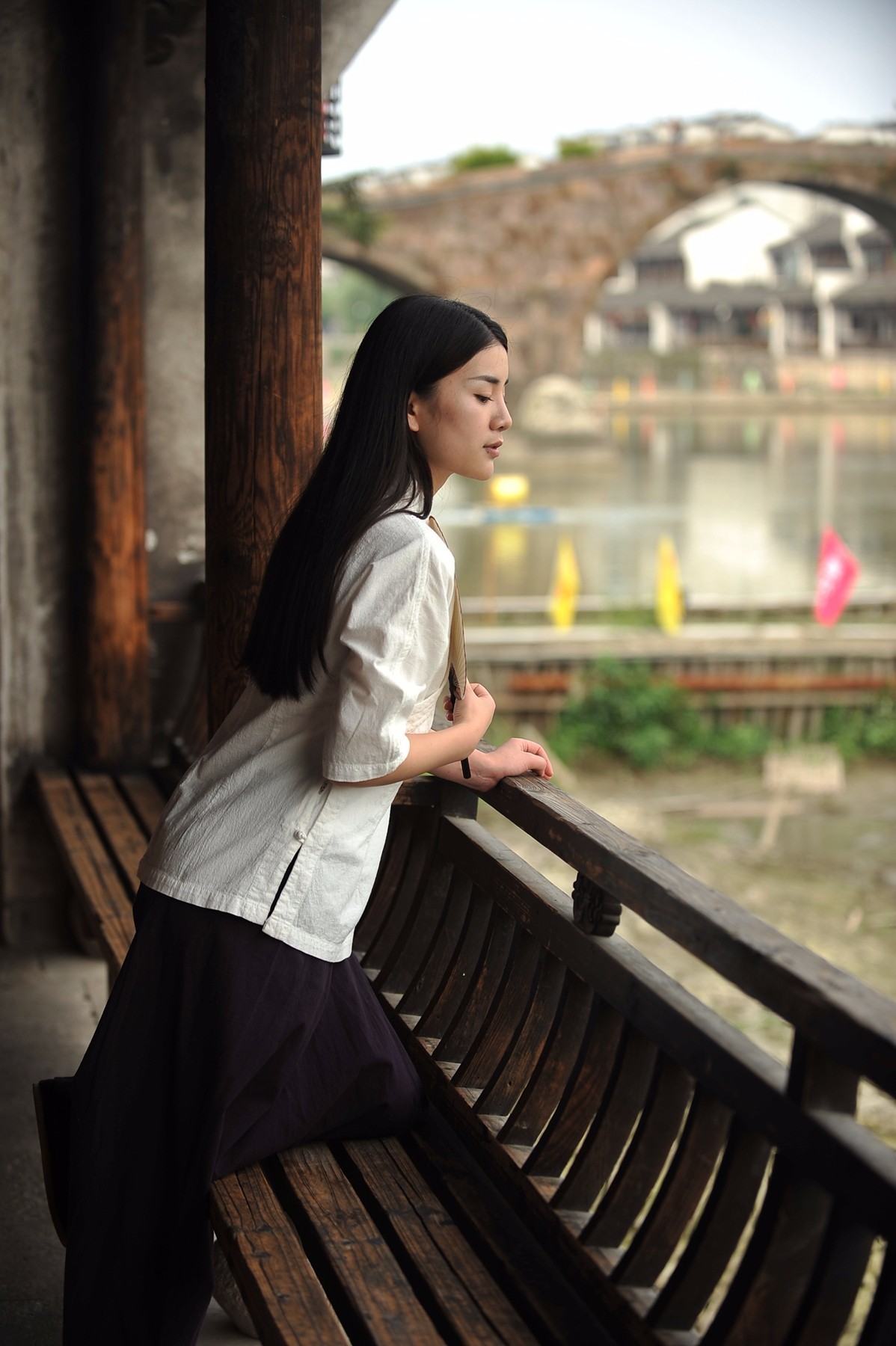 塘棲古鎮小茶姑娘，古鎮溪邊沐浴清風滌蕩心靈