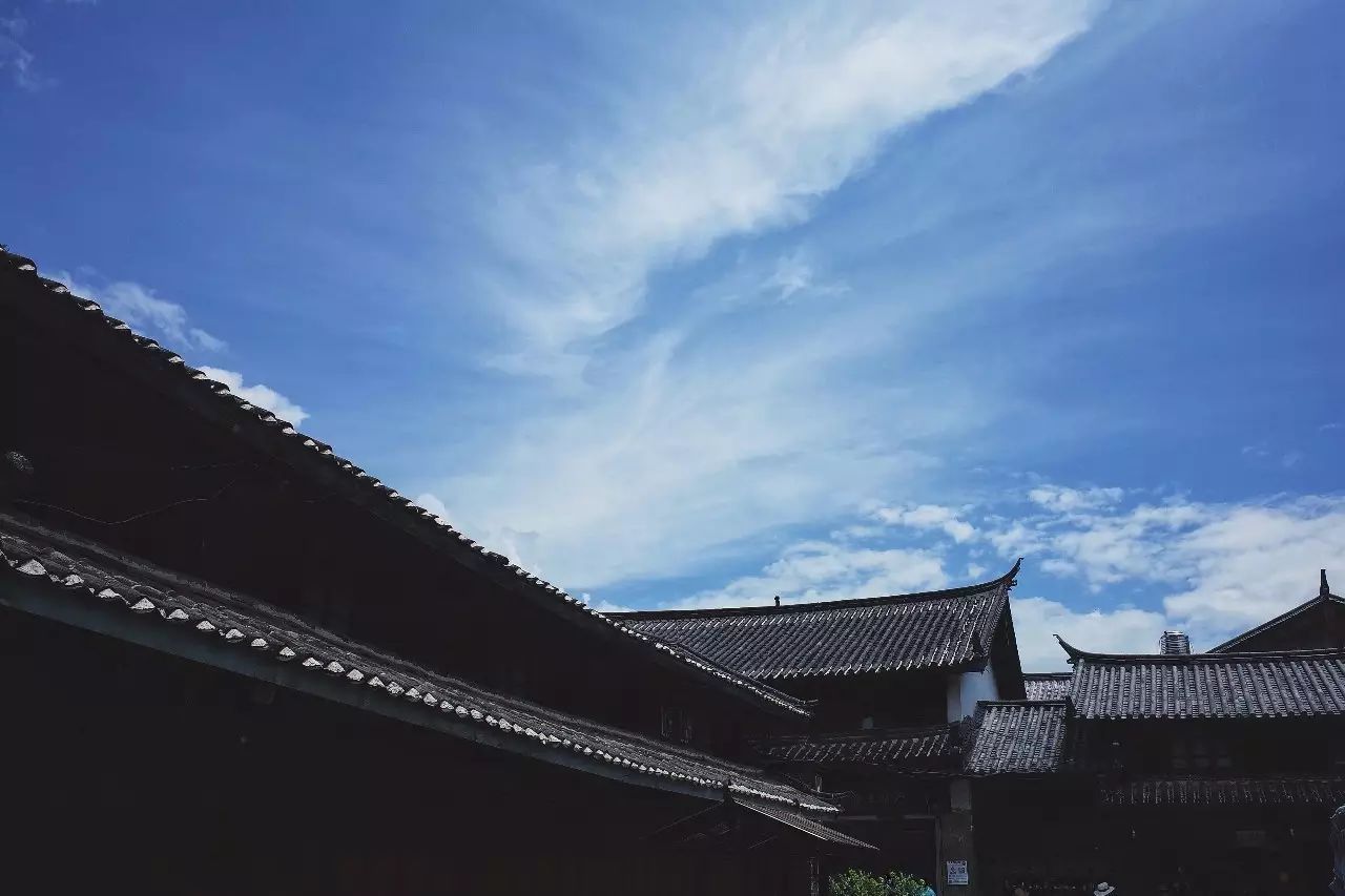 松贊麗江林卡，歷經千百年歲月流淌的歷史古建