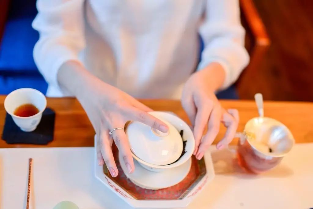 茶隱山房，以茶會友隱逸塵世