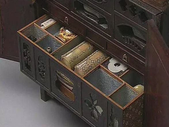 古代“博古架”藏寶貝，精美絕倫多寶格！