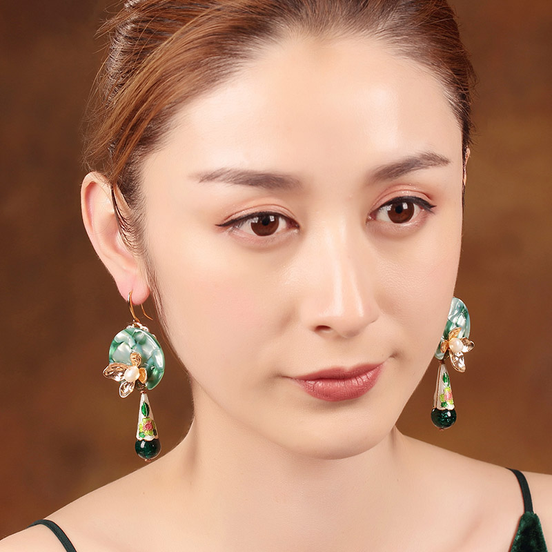 碧水印花耳環：一潭碧波的柔情