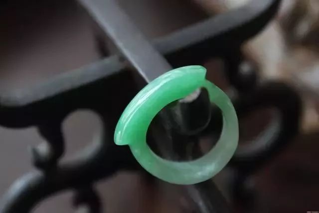 中國古代十大定情信物飾品，何以結恩情？