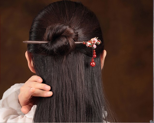 古韻紅情發簪頭飾：一笑百媚生!