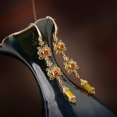 金絲萬縷耳環，金色耳墜名媛氣質首飾