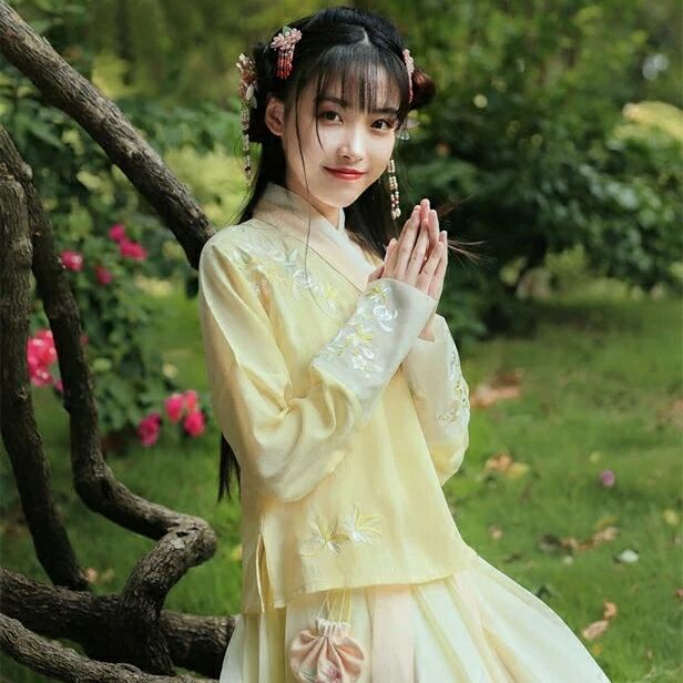 雨縑縑意漢服，清新刺繡襦裙漢服圖片