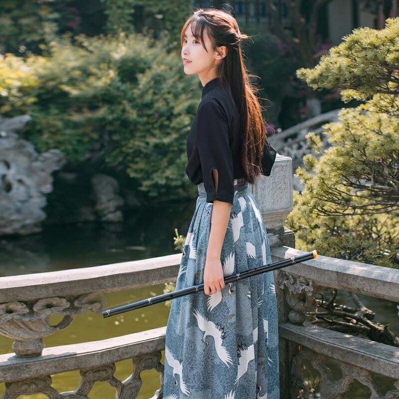 中國風江南素兮漢服，復古套裙漢服圖片