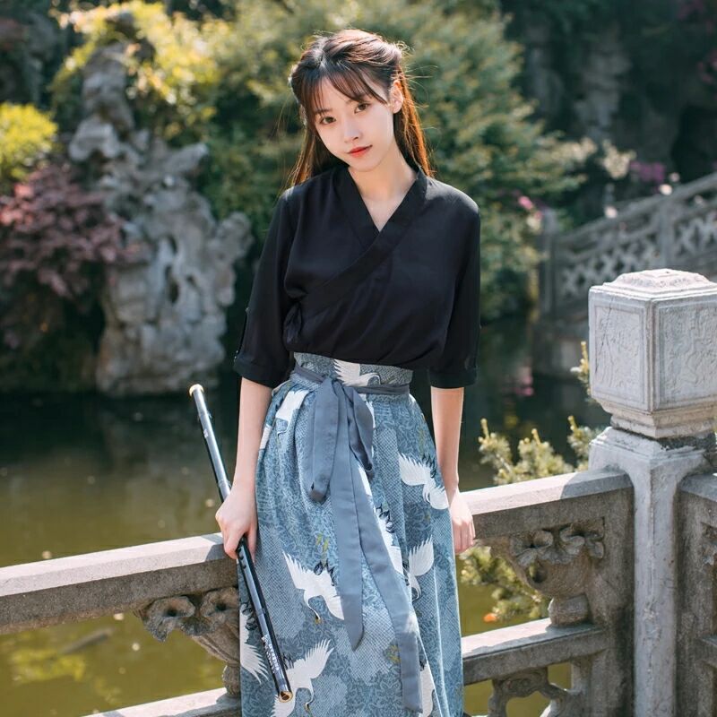 中國風江南素兮漢服，復古套裙漢服圖片