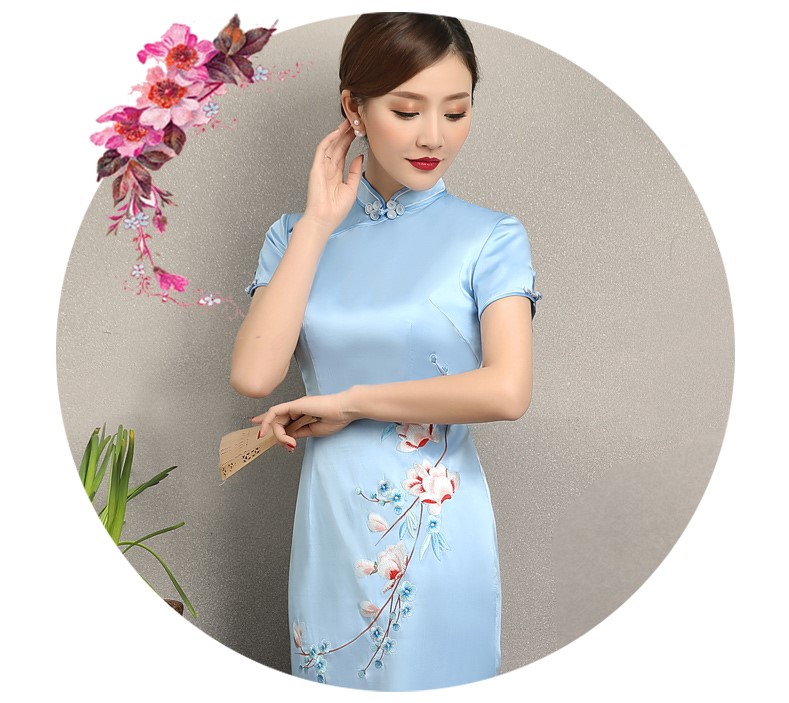 淡藍(lán)清新繡花旗袍，散香時(shí)尚旗袍裙