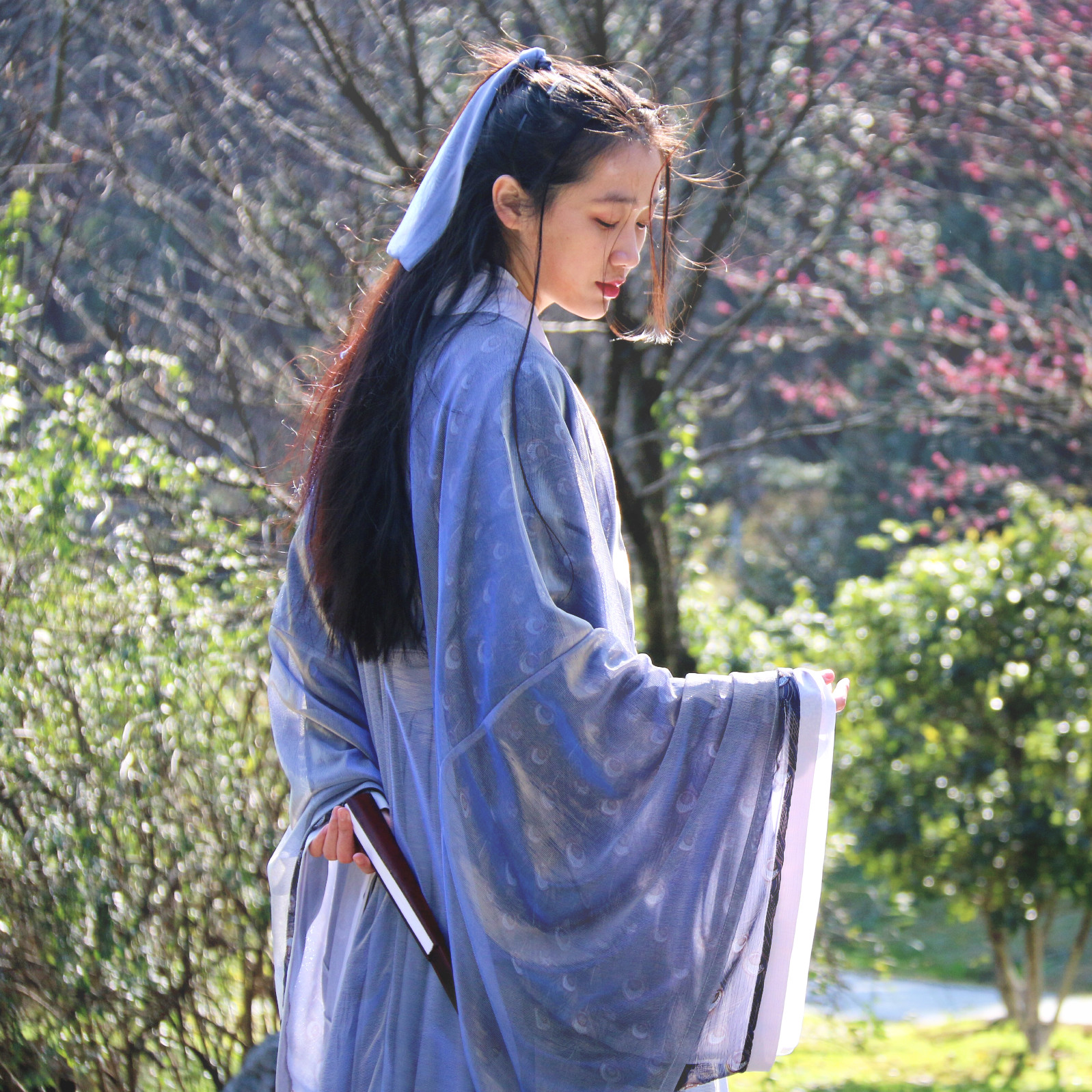 兩重衣齊腰襦裙?jié)h服，清新典雅漢服圖片