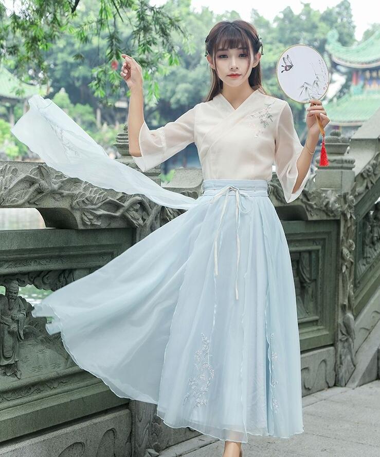 復古中國風廣袖長裙，雪紡清新淡雅漢服圖片