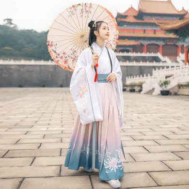 唯美曇花交領齊腰襦裙漢服，漸變印花漢服圖片
