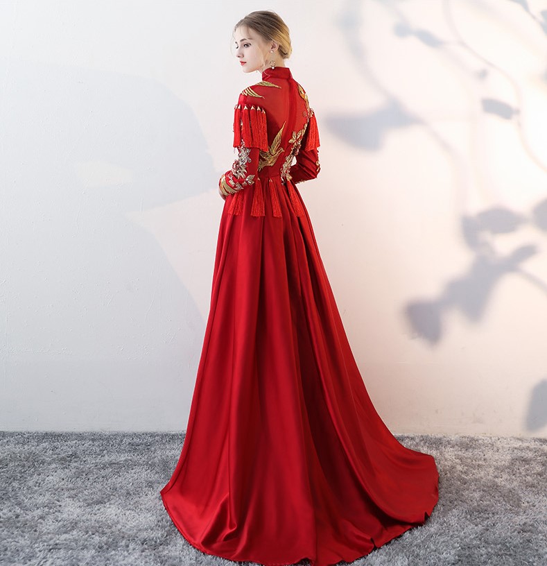 時尚酒紅色中式禮服，流蘇古典新娘禮服