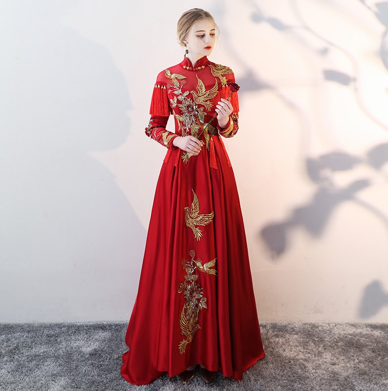 時尚酒紅色中式禮服，流蘇古典新娘禮服
