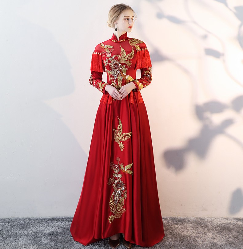 時尚酒紅色中式禮服，流蘇古典新娘禮服