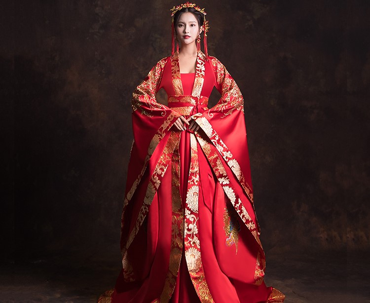 漢服新娘結婚禮服，奢華大氣中式禮服