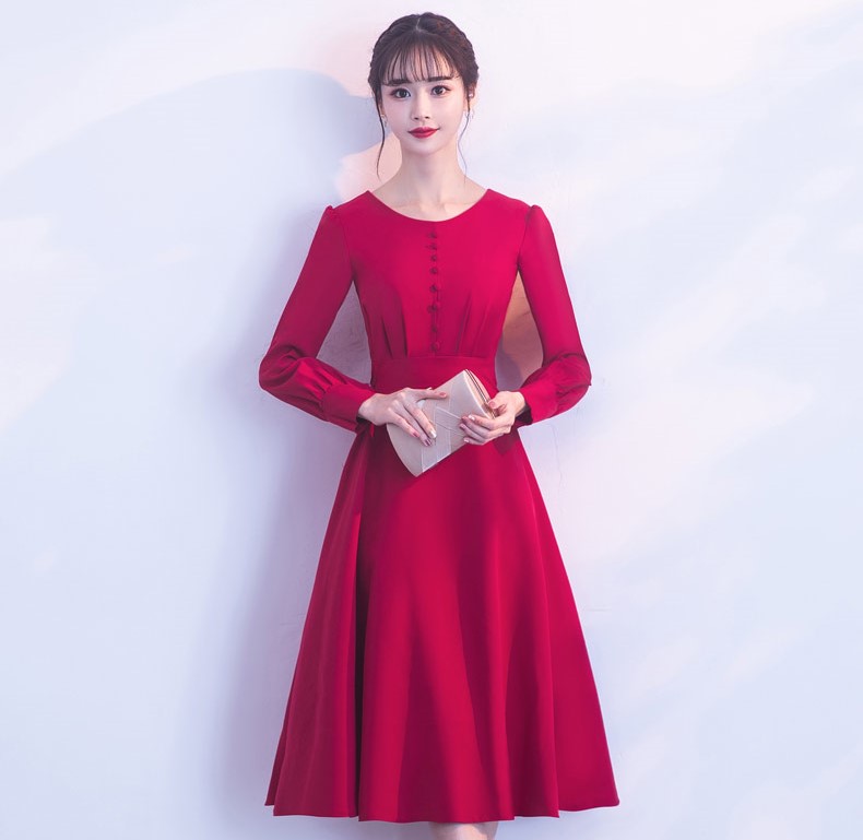 紅色長袖收腰中式禮服，時尚蝴蝶結晚禮服