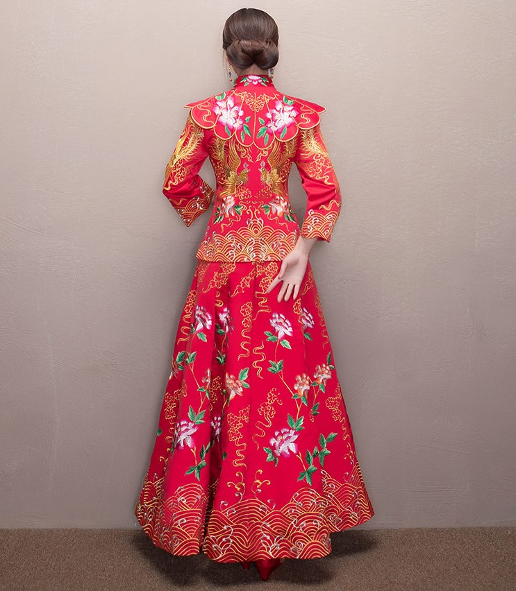 牡丹花領新娘禮服，古典刺繡中式禮服