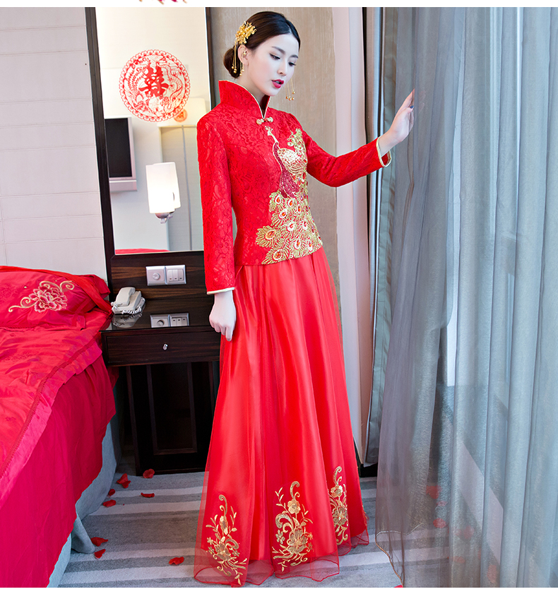 孔雀亮片繡花中式禮服，唯美新娘結婚禮服
