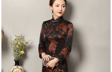深色印暗紅花旗袍，優雅韻放旗袍裙