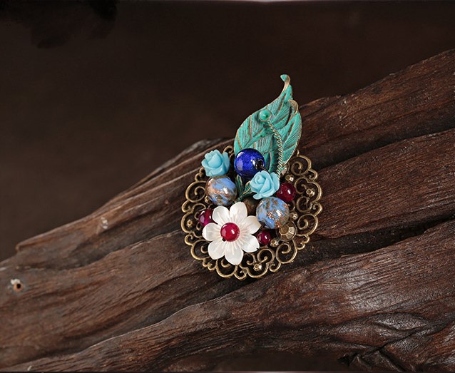 滿澗幽花胸針，樹葉貝殼胸花飾品