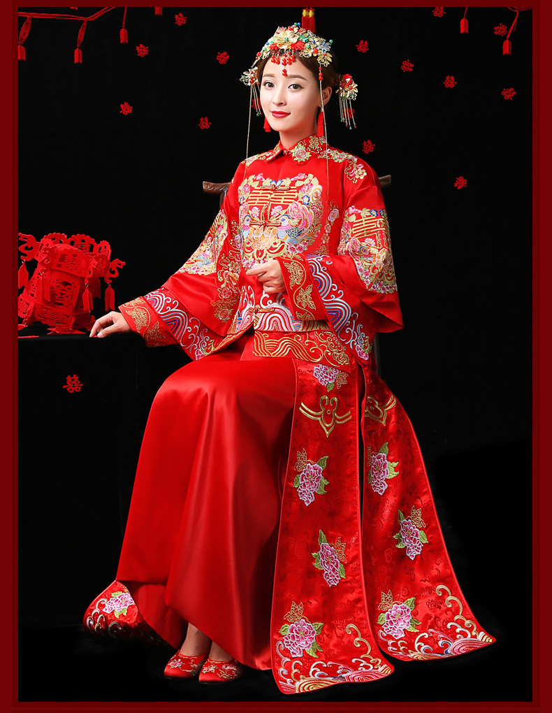 古典中國風(fēng)中式禮服，紅色結(jié)婚新娘禮服