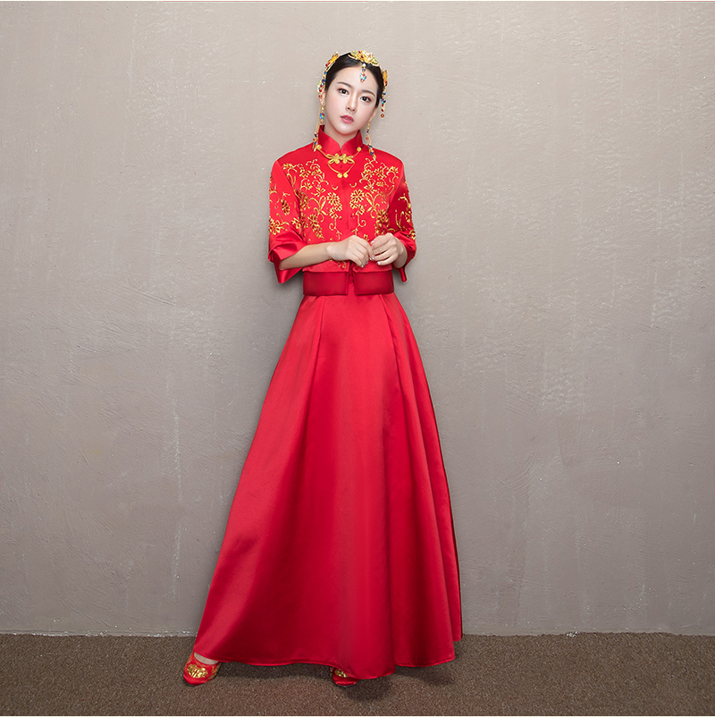 簡單大氣中式禮服，優(yōu)雅復(fù)古時尚中國風(fēng)新娘禮