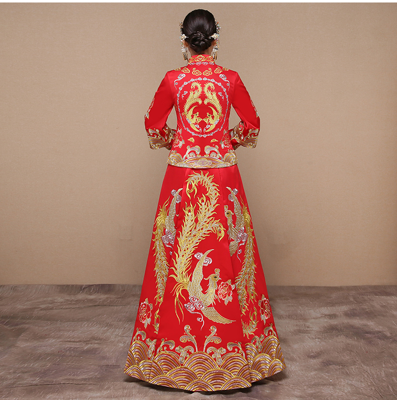 紅色龍鳳褂中式禮服，復古時尚中國風新娘禮服