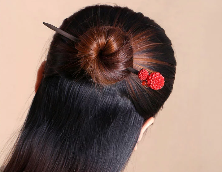 中國風漆雕花朵民族風紅色簪子新娘頭飾